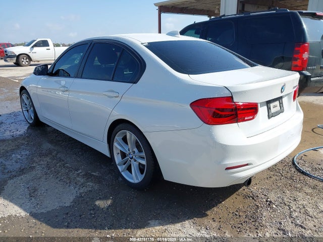 WBA8E1G57GNT37979 BMW 320i