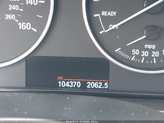 WBA8E1G57GNT37979 BMW 320i