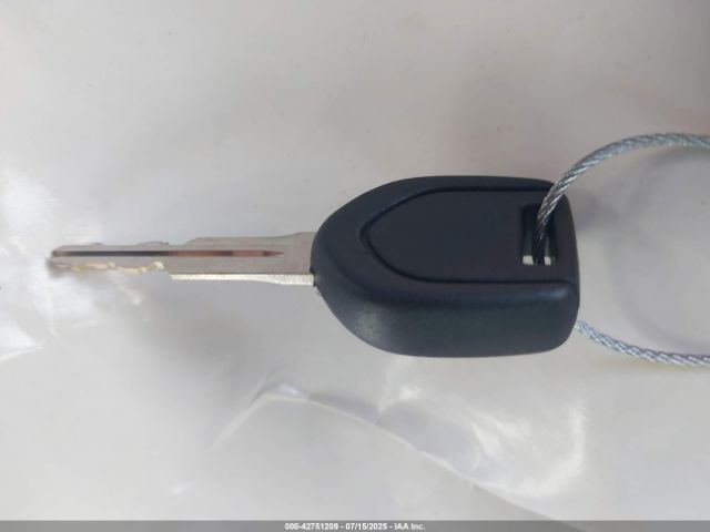 2011 MITSUBISHI ENDEAVOR 4A4JM3AS2BE026950 Photo 10