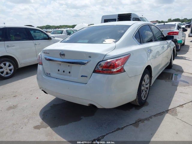 Nissan 2014 2014 1N4AL3AP4EN214871 Image 4
