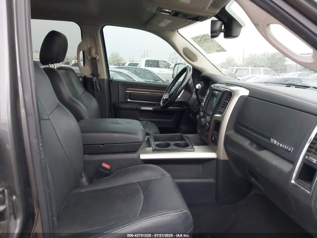 3C6UR5FLXFG603748 RAM 2015