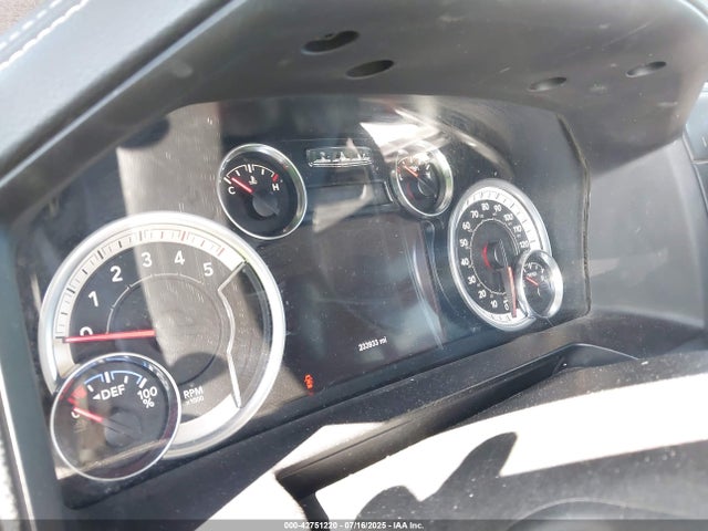 3C6UR5FLXFG603748 RAM 2015