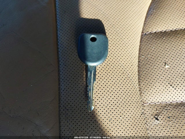 5GAKRBKD8EJ335682 Buick llt