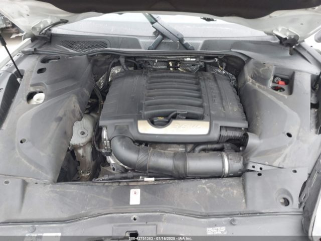 2016 PORSCHE CAYENNE WP1AA2A27GKA08834 Photo 9