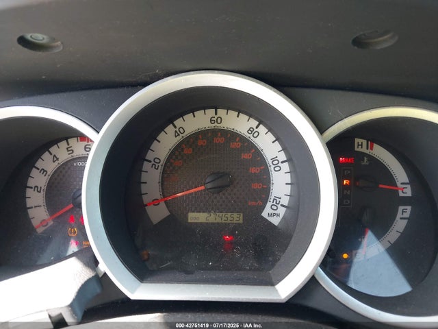 5TFNX4CN6EX036600 Toyota 2tr-fe