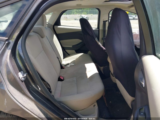 Ford 2016 2016 1FADP3F2XGL231994 Image 8