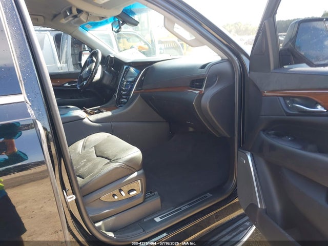 2020 CADILLAC ESCALADE ESV 1GYS4GKJ2LR105967 Photo 4