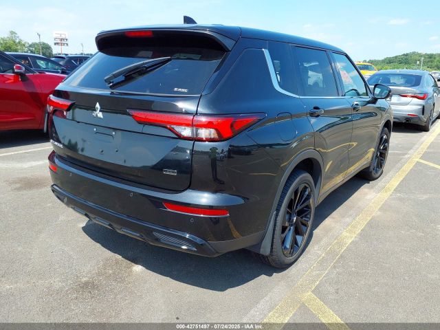 2023 MITSUBISHI OUTLANDER JA4J4UA82PZ057160 Photo 3