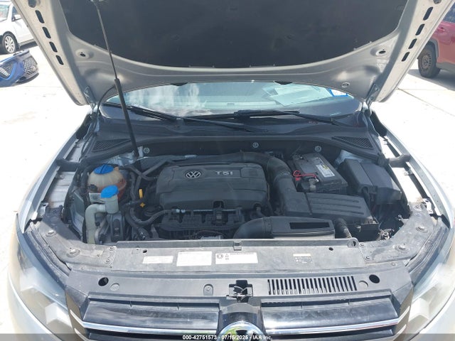 Volkswagen Passat 2015 1VWAT7A36FC120001 Image 10
