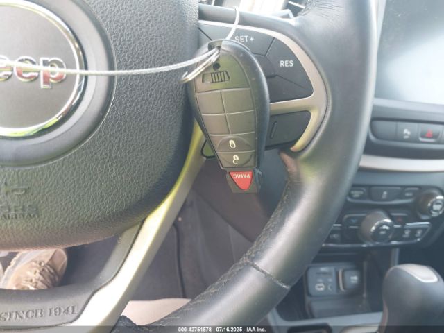 2015 JEEP CHEROKEE 1C4PJLCBXFW553772 Photo 10