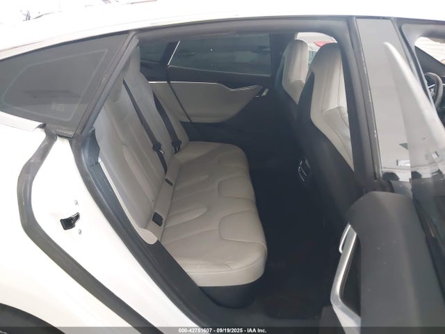 2016 TESLA MODEL S 5YJSA1E16GF152874 Photo 7