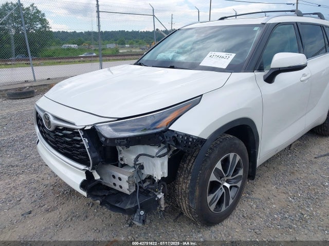 5TDHZRBH9MS551417 Toyota 2gr-fks