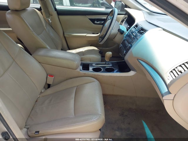1N4AL3AP7EN214198 Nissan 2014