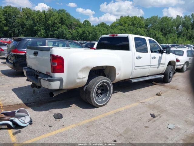 2011 GMC SIERRA 3500HD 1GT426C89BF252314 Photo 3