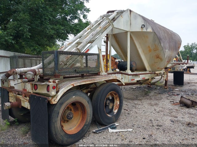 42751802 :رقم المزاد ، 1H4B04125BL018803 vin ، 1981 Fruehauf Unknown مزاد بيع