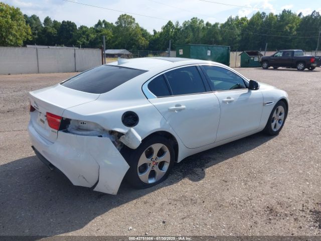 2017 JAGUAR XE SAJAR4BG2HA962206 Photo 3