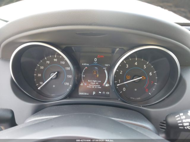 2017 JAGUAR XE SAJAR4BG2HA962206 Photo 6