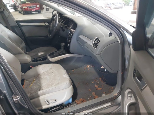 2013 AUDI A4 WAUAFAFL8DN030069 Photo 4