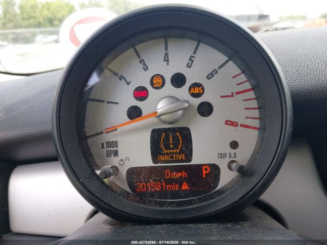 2012 MINI COOPER CLUBMAN WMWZF3C53CT189483 Photo 6