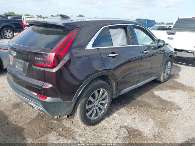 2021 CADILLAC XT4 1GYFZCR48MF002387 Photo 3