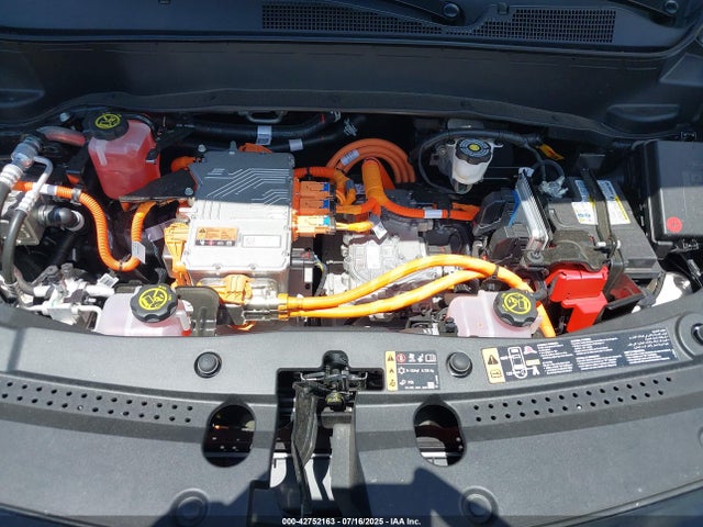 1G1FY6S02P4207441 Chevrolet 2023