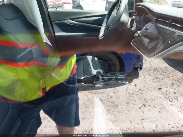1G1FY6S02P4207441 Chevrolet 2023