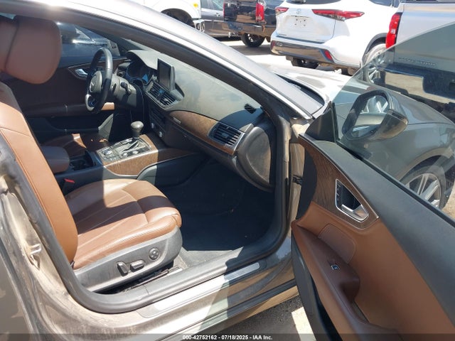 2013 AUDI A7 WAU2GAFC5DN019046 Photo 4