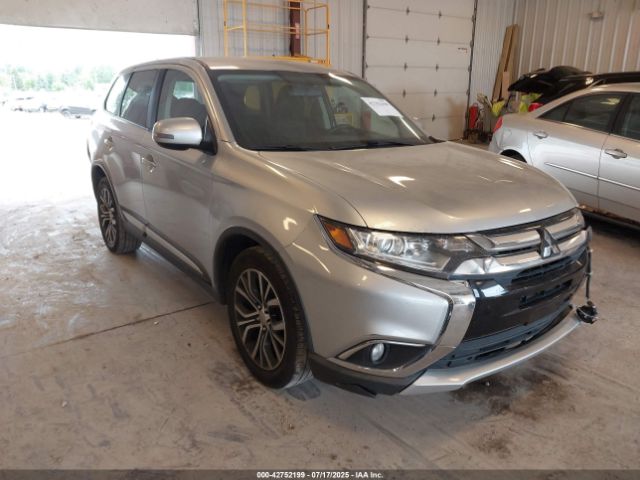 2018 MITSUBISHI OUTLANDER JA4AD3A39JZ003327 Photo 0