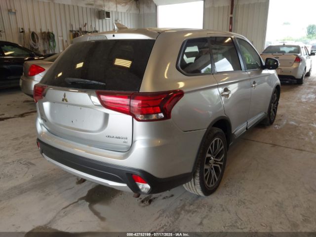 2018 MITSUBISHI OUTLANDER JA4AD3A39JZ003327 Photo 3
