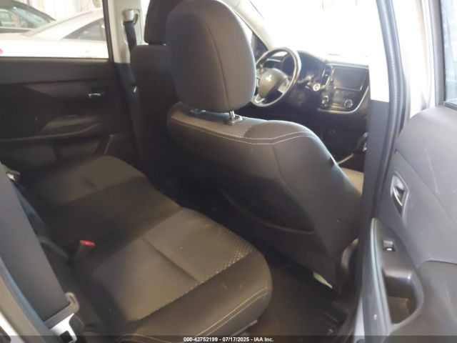 2018 MITSUBISHI OUTLANDER JA4AD3A39JZ003327 Photo 7