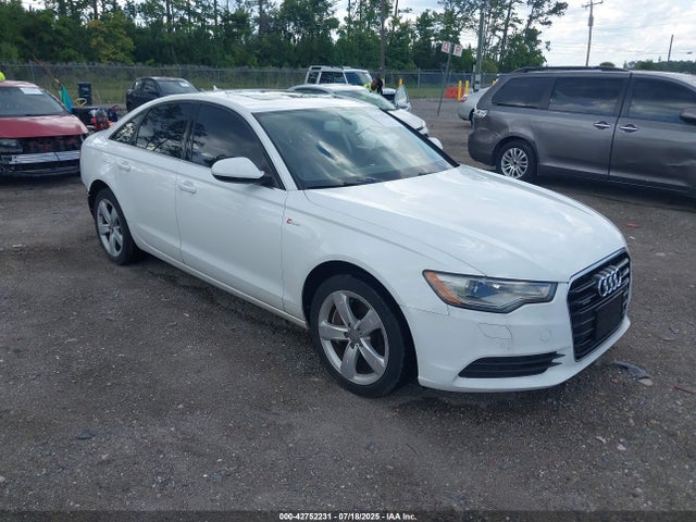 2012 AUDI A6 WAUGGAFC7CN037634 Photo 0