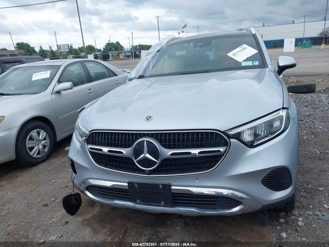 W1NKM4HB3RF223940 Mercedes-Benz m254
