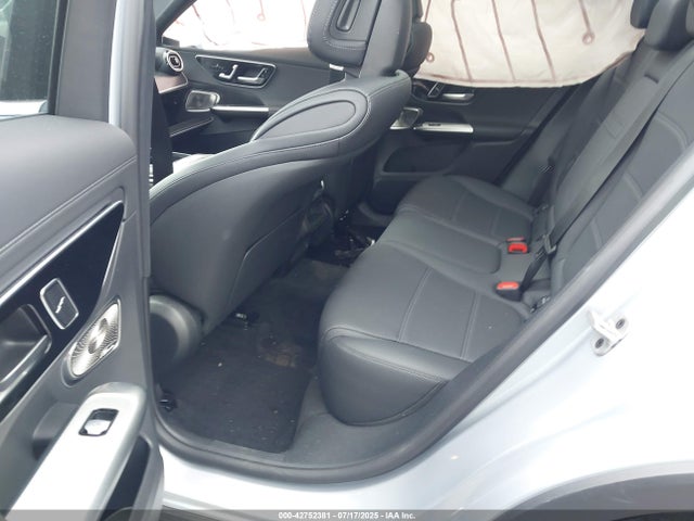 W1NKM4HB3RF223940 Mercedes-Benz m254