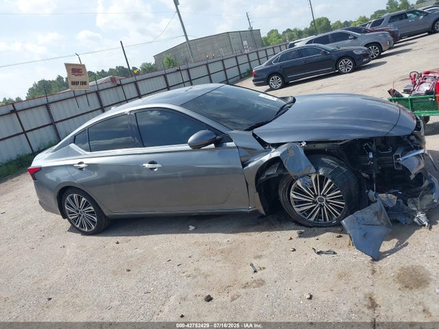 1N4BL4EW5PN357309 Nissan Altima