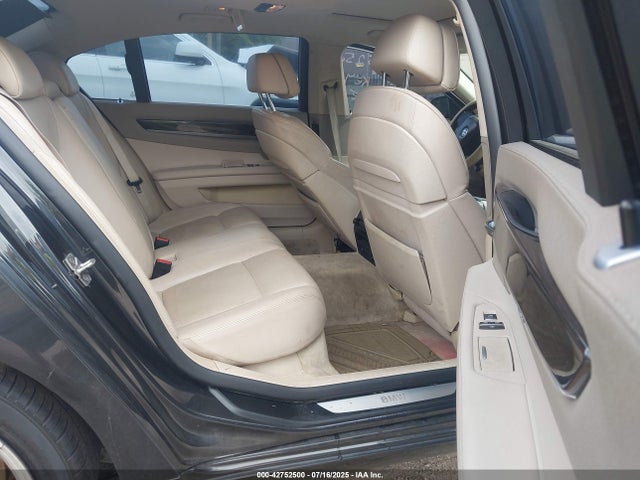 2012 Bmw 750li მანქანა იყიდება აუქციონზე, vin: WBAKB8C55CC965218, აუქციონის ნომერი: 42752500