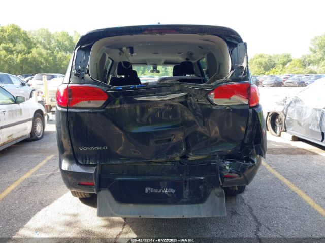 2022 CHRYSLER VOYAGER 2C4RC1CG7NR130187 Photo 5