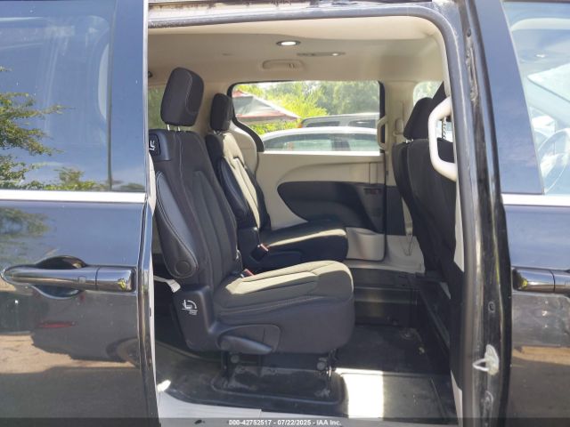 2022 CHRYSLER VOYAGER 2C4RC1CG7NR130187 Photo 7