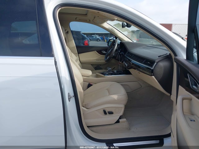 2018 AUDI Q7 WA1LAAF76JD017233 Photo 4