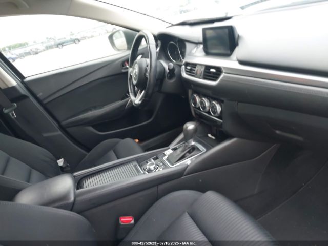 2017 MAZDA MAZDA6 JM1GL1U55H1148572 Photo 4