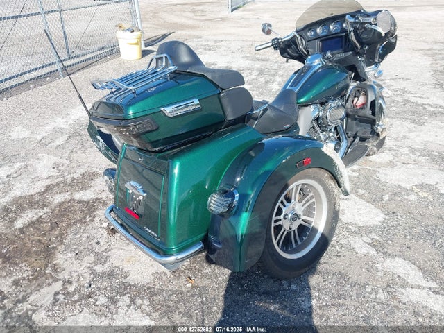 2021 HARLEY-DAVIDSON FLHTCUTG 1HD1MAF19MB855965 Photo 3