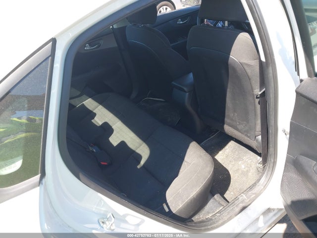 3KPF24AD5ME268309 KIA mpi nu