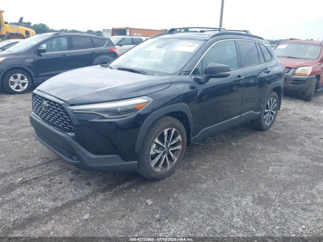2022 TOYOTA COROLLA CROSS 7MUDAABG1NV026048 Photo 1