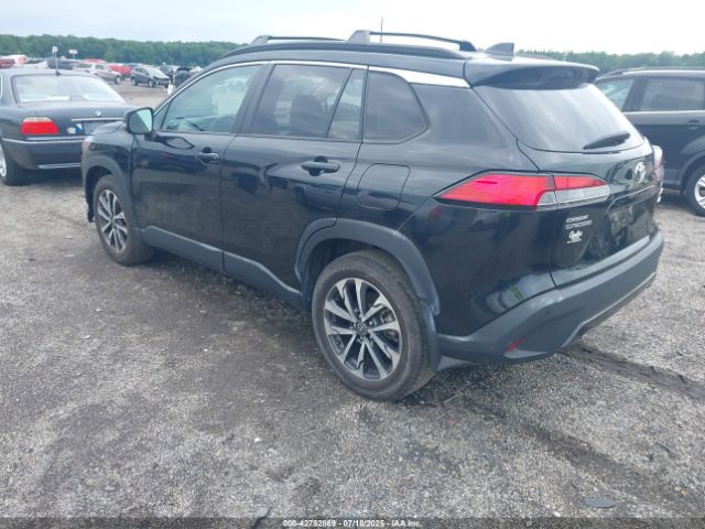 2022 TOYOTA COROLLA CROSS 7MUDAABG1NV026048 Photo 2