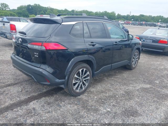 2022 TOYOTA COROLLA CROSS 7MUDAABG1NV026048 Photo 3