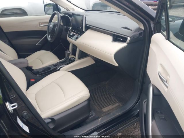 2022 TOYOTA COROLLA CROSS 7MUDAABG1NV026048 Photo 4