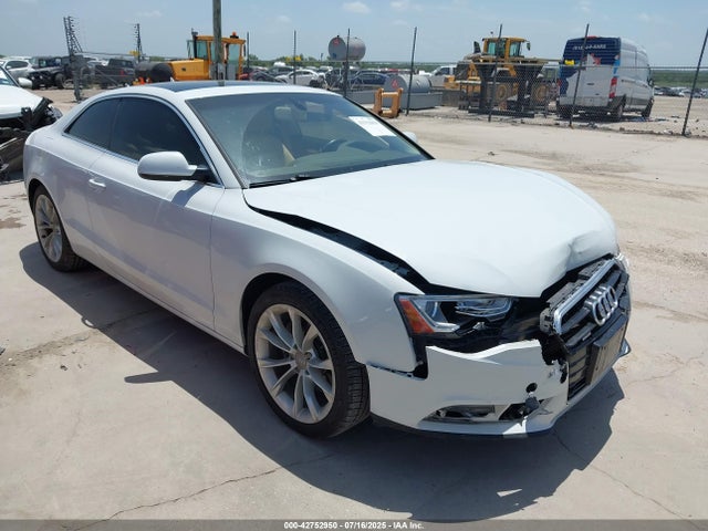 2014 AUDI A5 WAUCFAFR9EA025663 Photo 0
