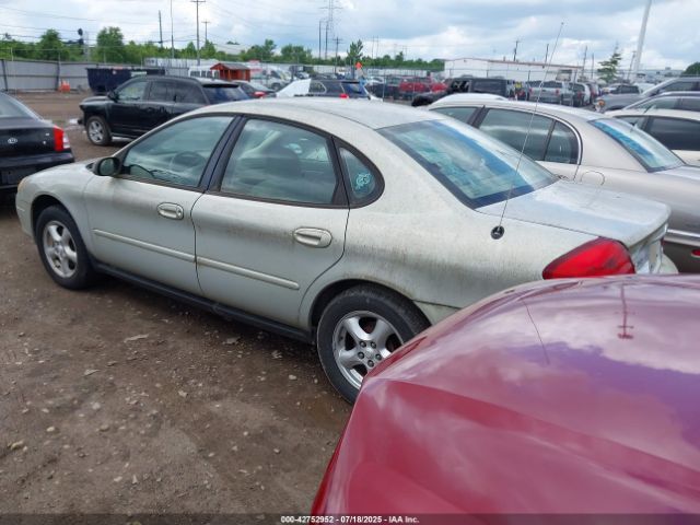 2003 FORD TAURUS 1FAFP55233G138498 Photo 2