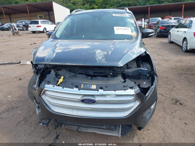1FMCU0J9XKUB74504 Ford 2019