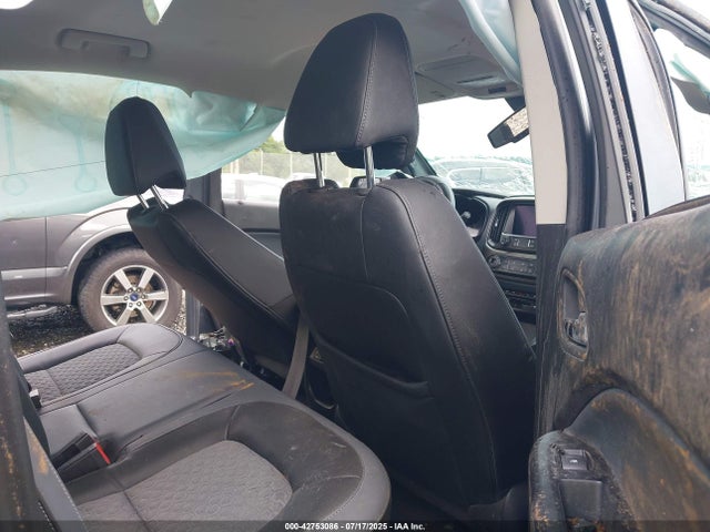 1GCGTDEN3N1150560 Chevrolet lgz