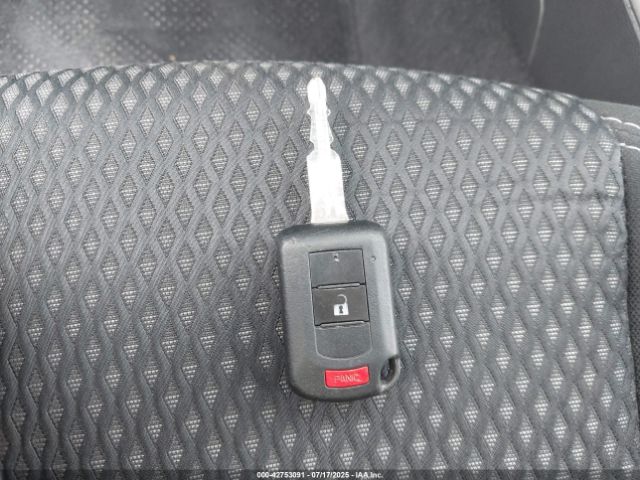 2019 MITSUBISHI OUTLANDER JA4AD2A39KZ005655 Photo 10